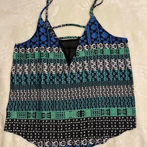 ⭐️ Boho/Geometric Print V-Neck Tank Top